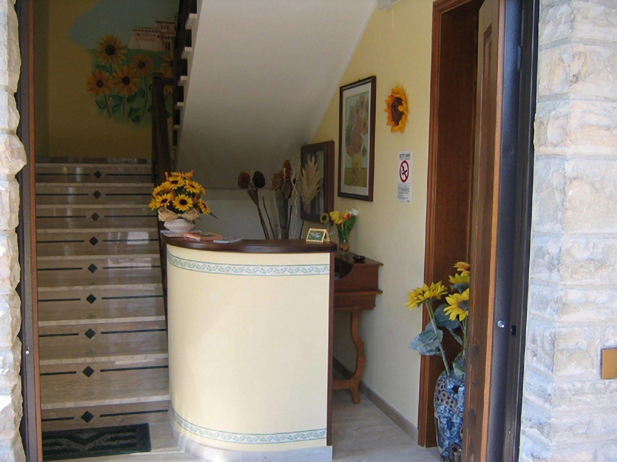 Agriturismo Il Girasole Assisi Bagian luar foto