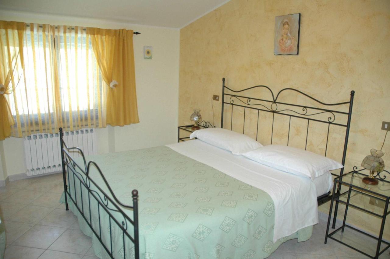 Agriturismo Il Girasole Assisi Bagian luar foto