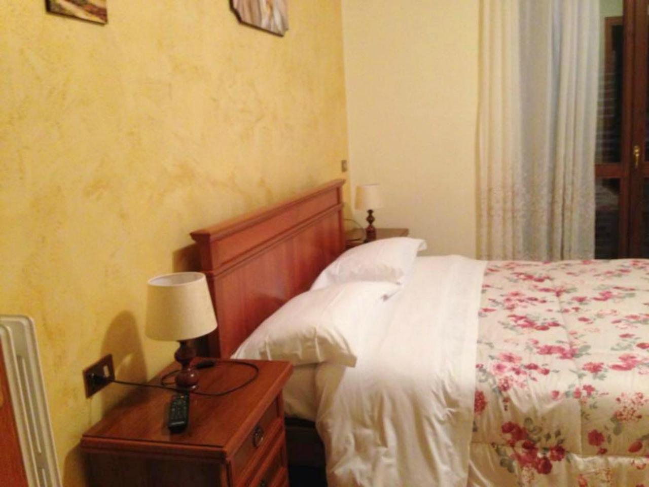 Agriturismo Il Girasole Assisi Bagian luar foto